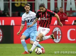 AC米兰在比赛最后时刻逆袭反败为胜，艾哈迈多夫成为英雄 