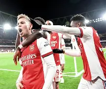 包含利物浦战胜曼联,王者之师一触即发!的词条 包含利物浦战胜曼联,王者之师一触即发!的词条